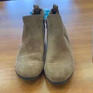 Pierre Dumas Zoey Tan Ankle Boots